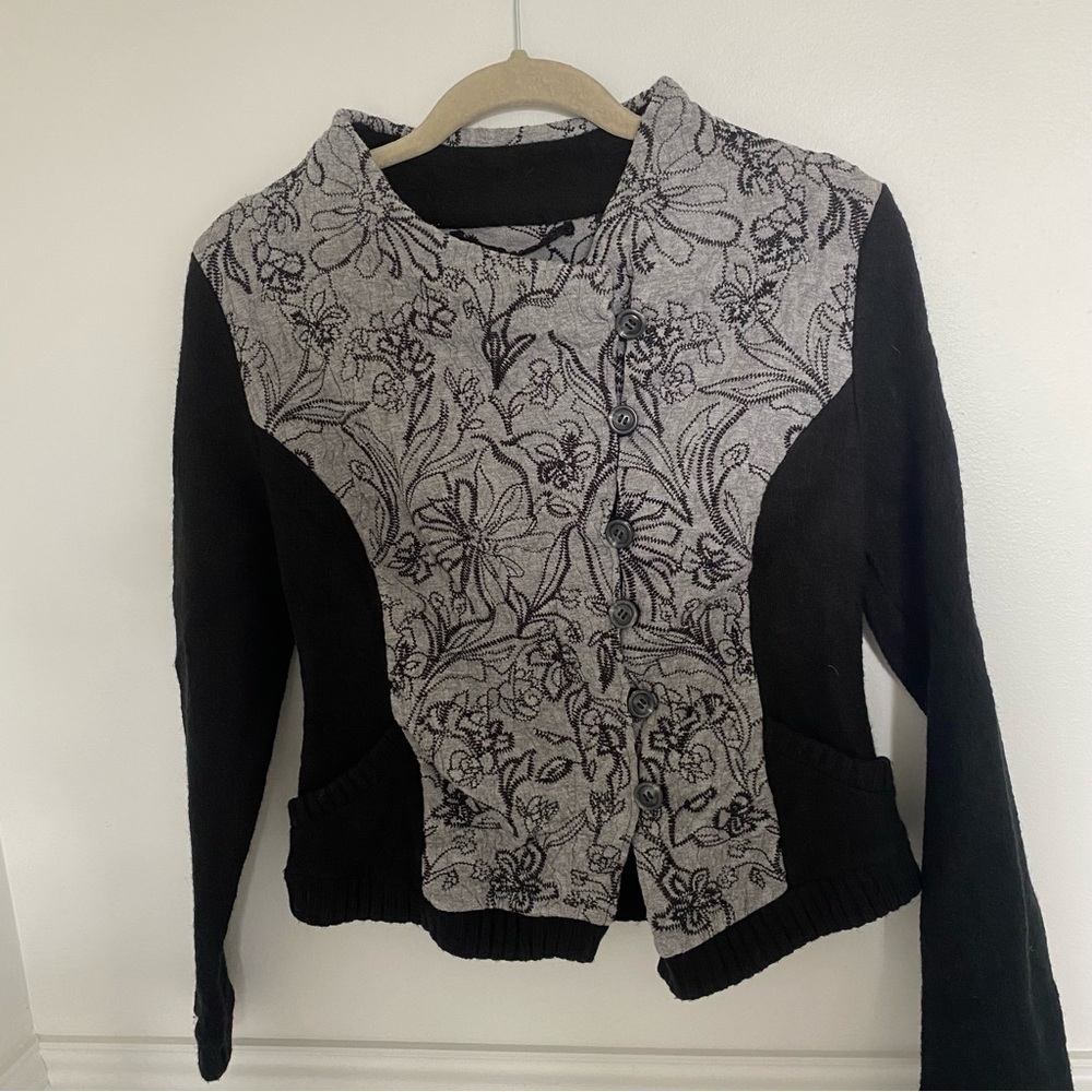 ANTHROPOLOGIE Knitted + Knotted Embroidered Sweater Bomber Jacket Sz XS - Picture 3 of 8